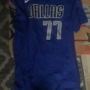 Luka doncic shirt jersey (size small)